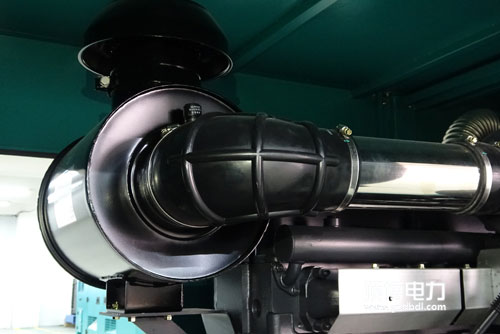 柴油發(fā)電機分隔式燃燒室有幾種類型？
