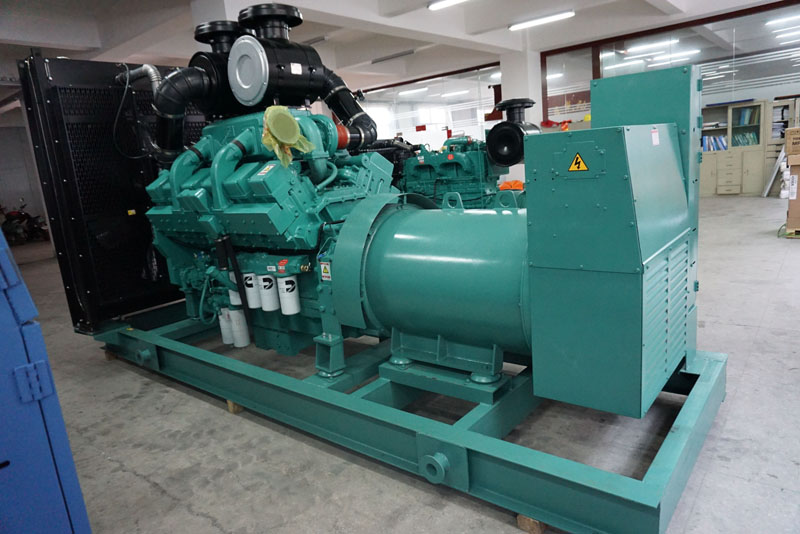 200KW康明斯 上?？破蛛姍C 眾智控制器